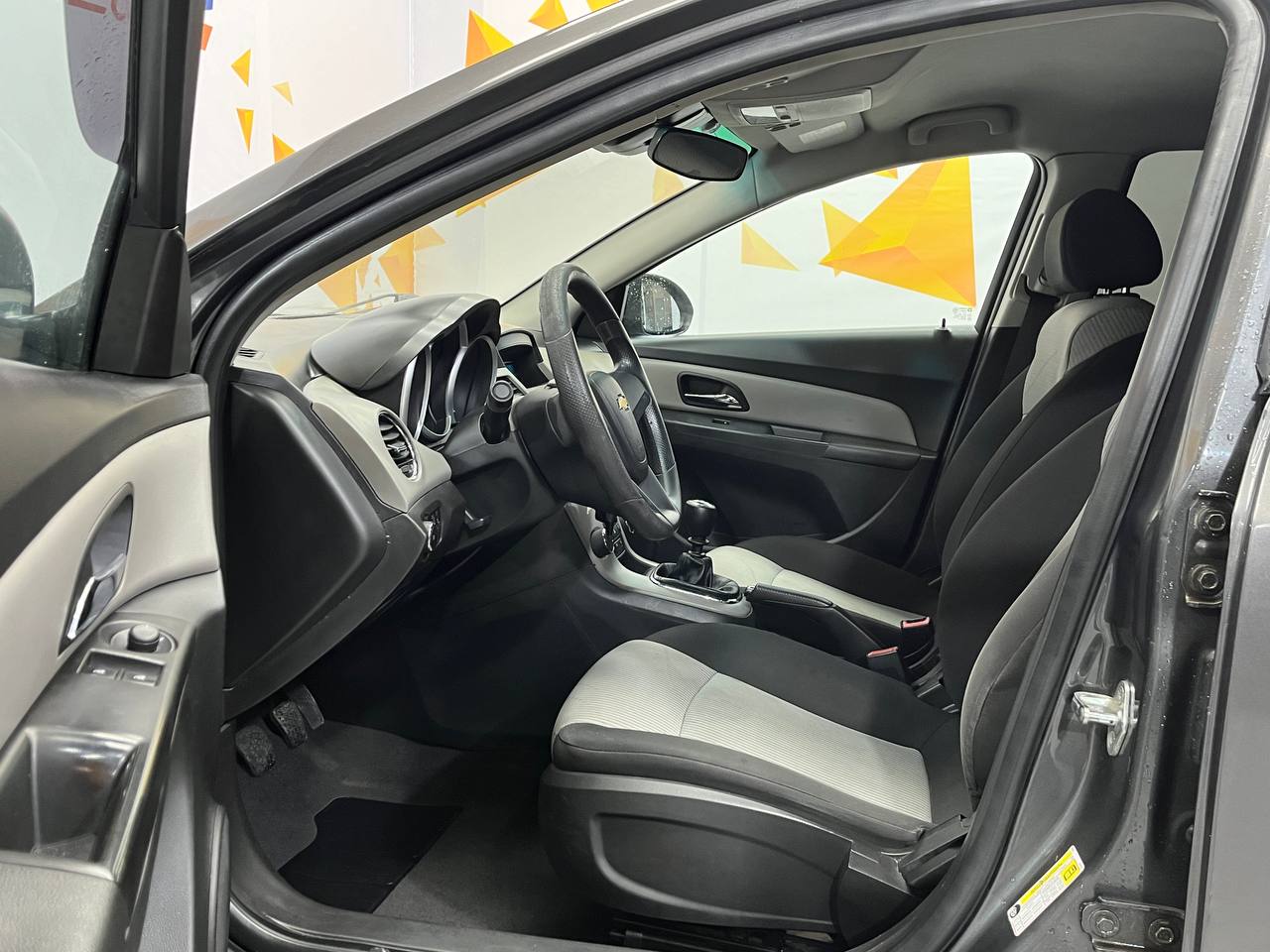 CHEVROLET CRUZE