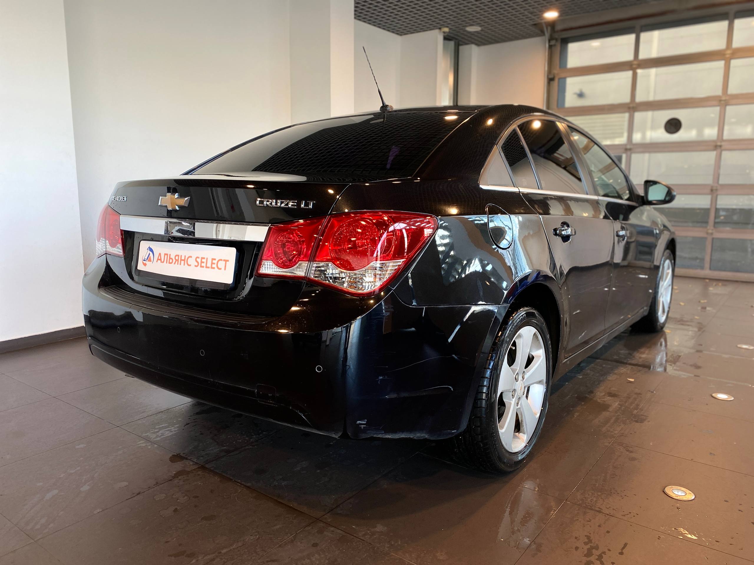 CHEVROLET CRUZE