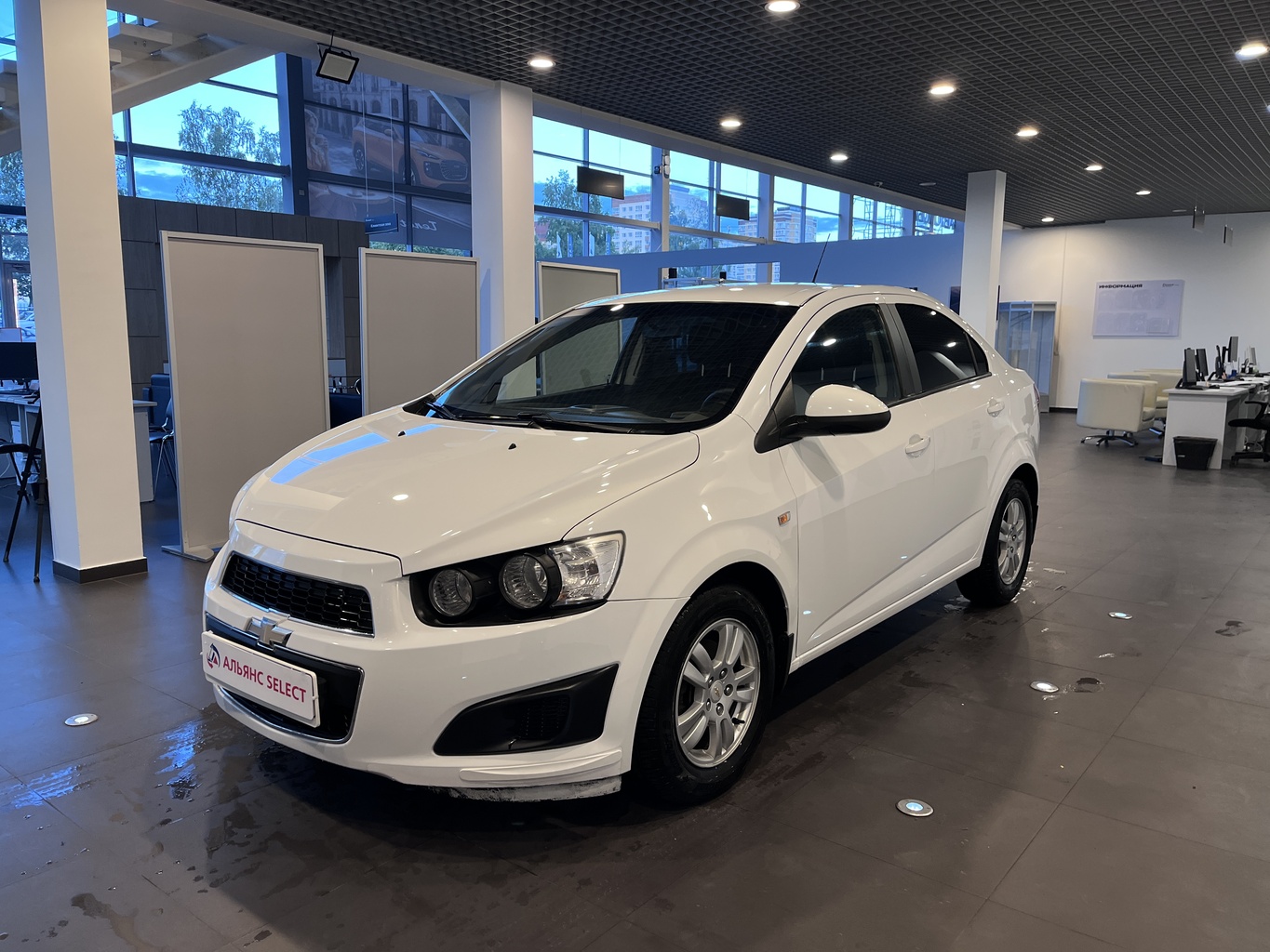 CHEVROLET AVEO