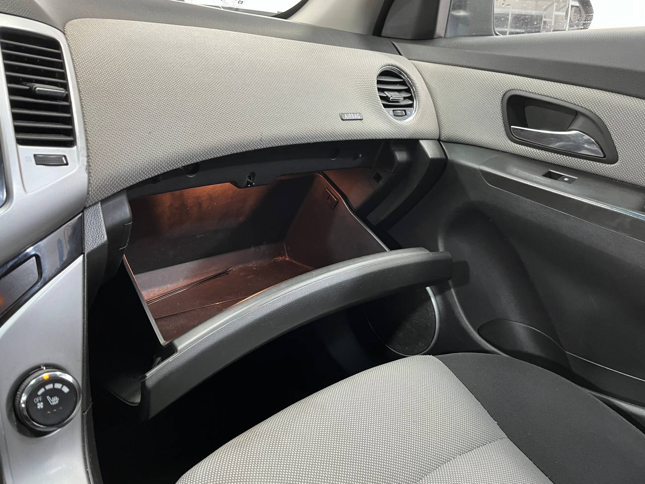 CHEVROLET CRUZE