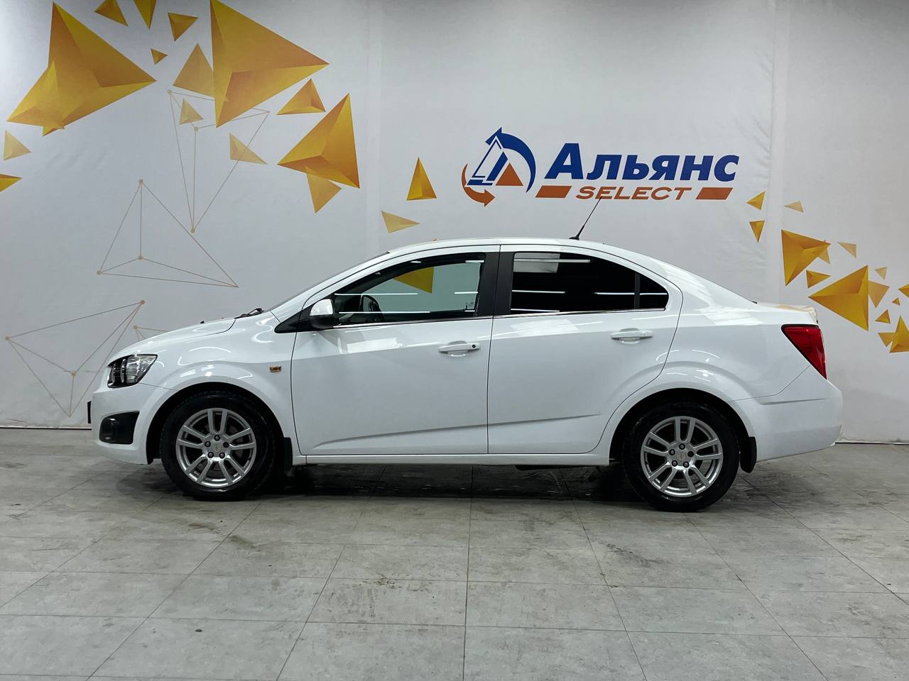 CHEVROLET AVEO