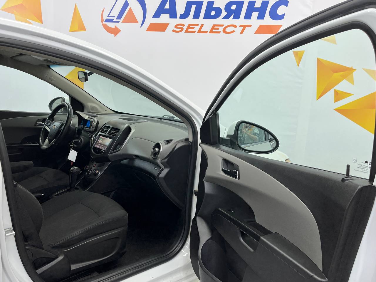 CHEVROLET AVEO