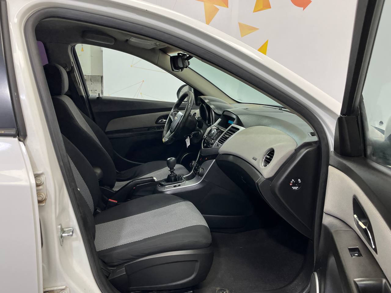 CHEVROLET CRUZE