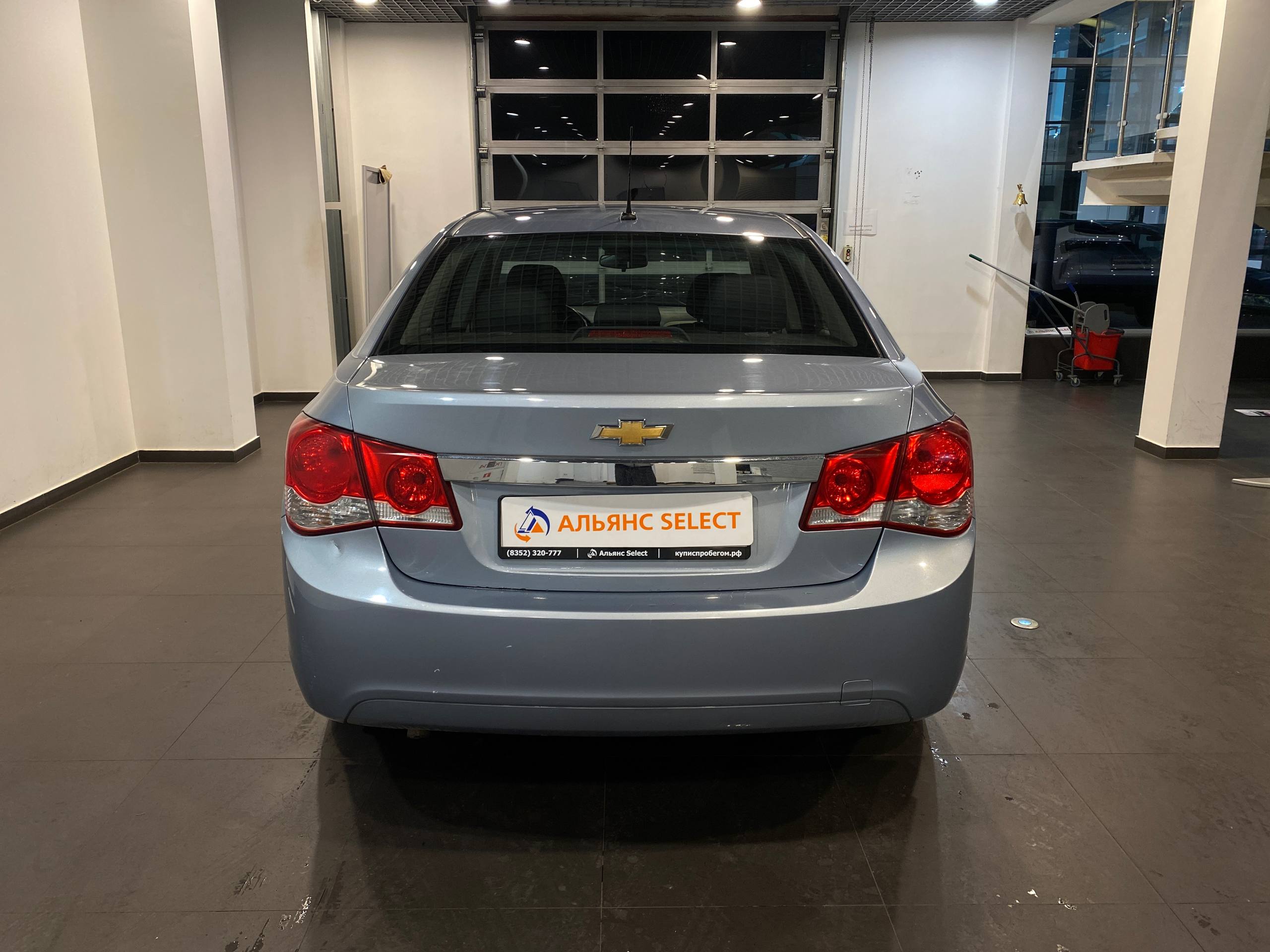 CHEVROLET CRUZE