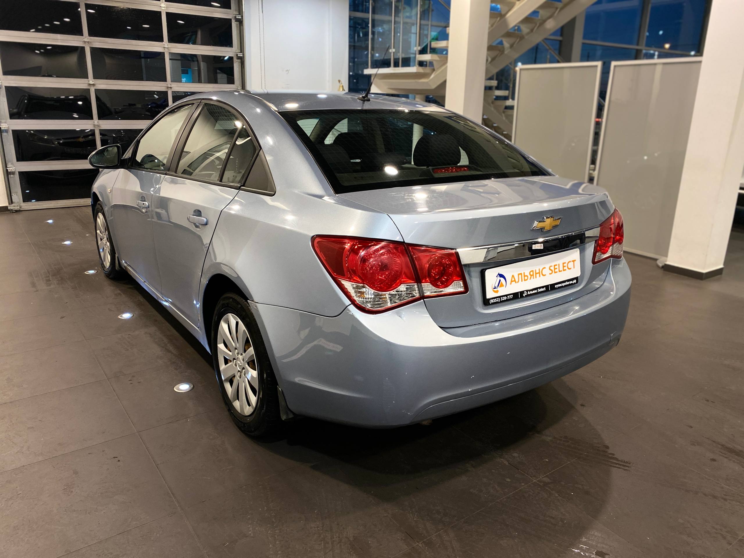 CHEVROLET CRUZE