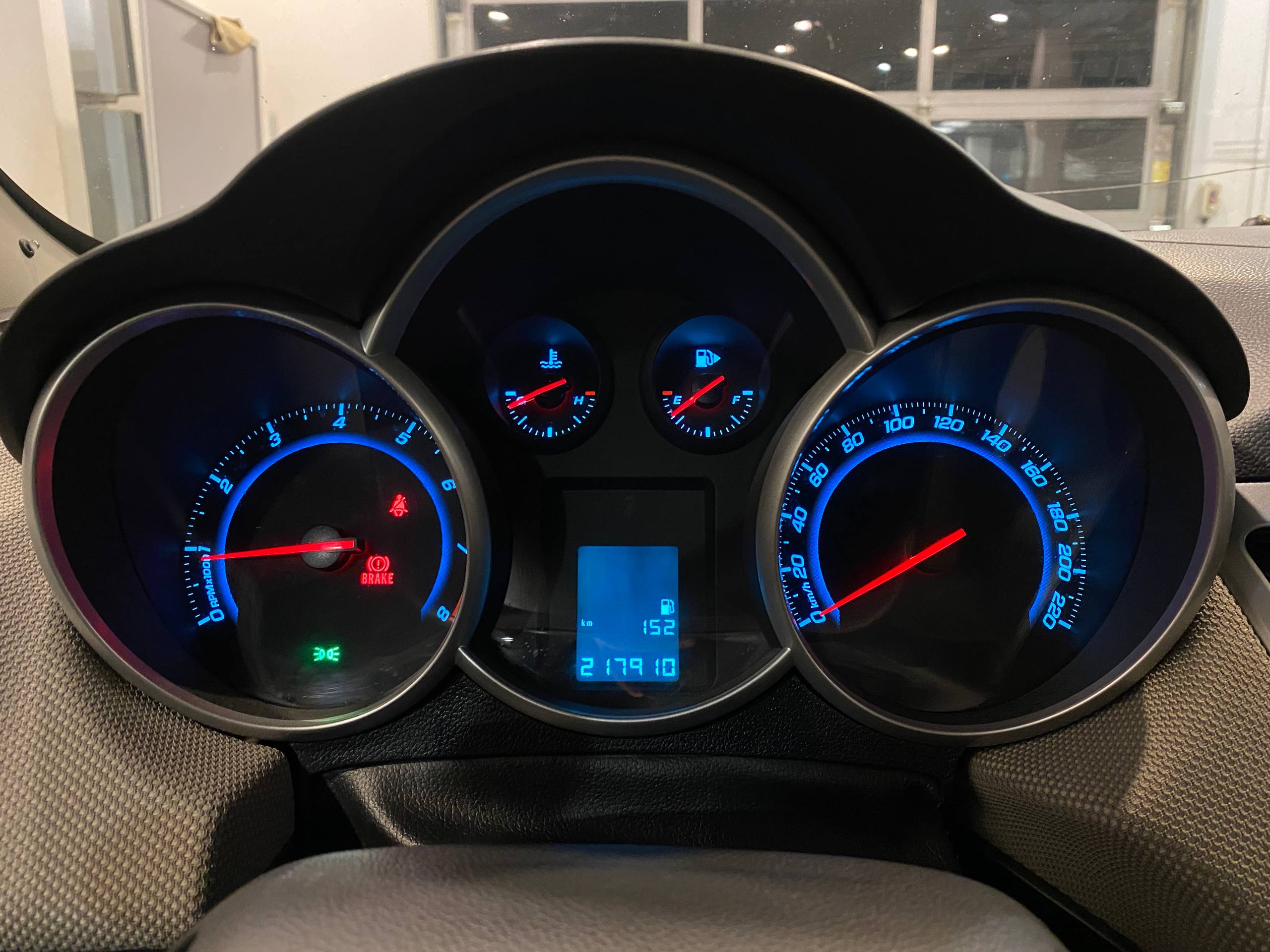 CHEVROLET CRUZE