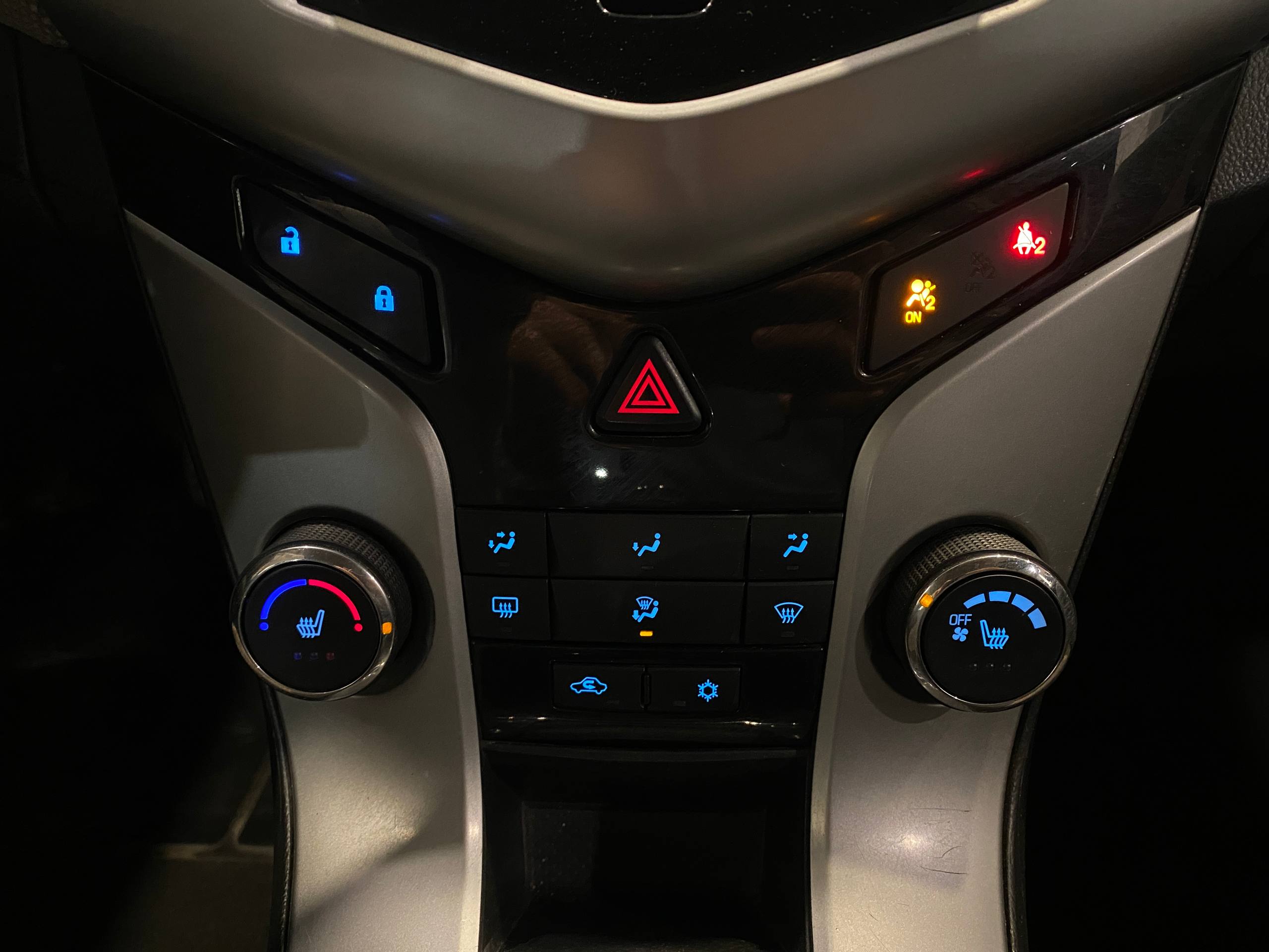 CHEVROLET CRUZE