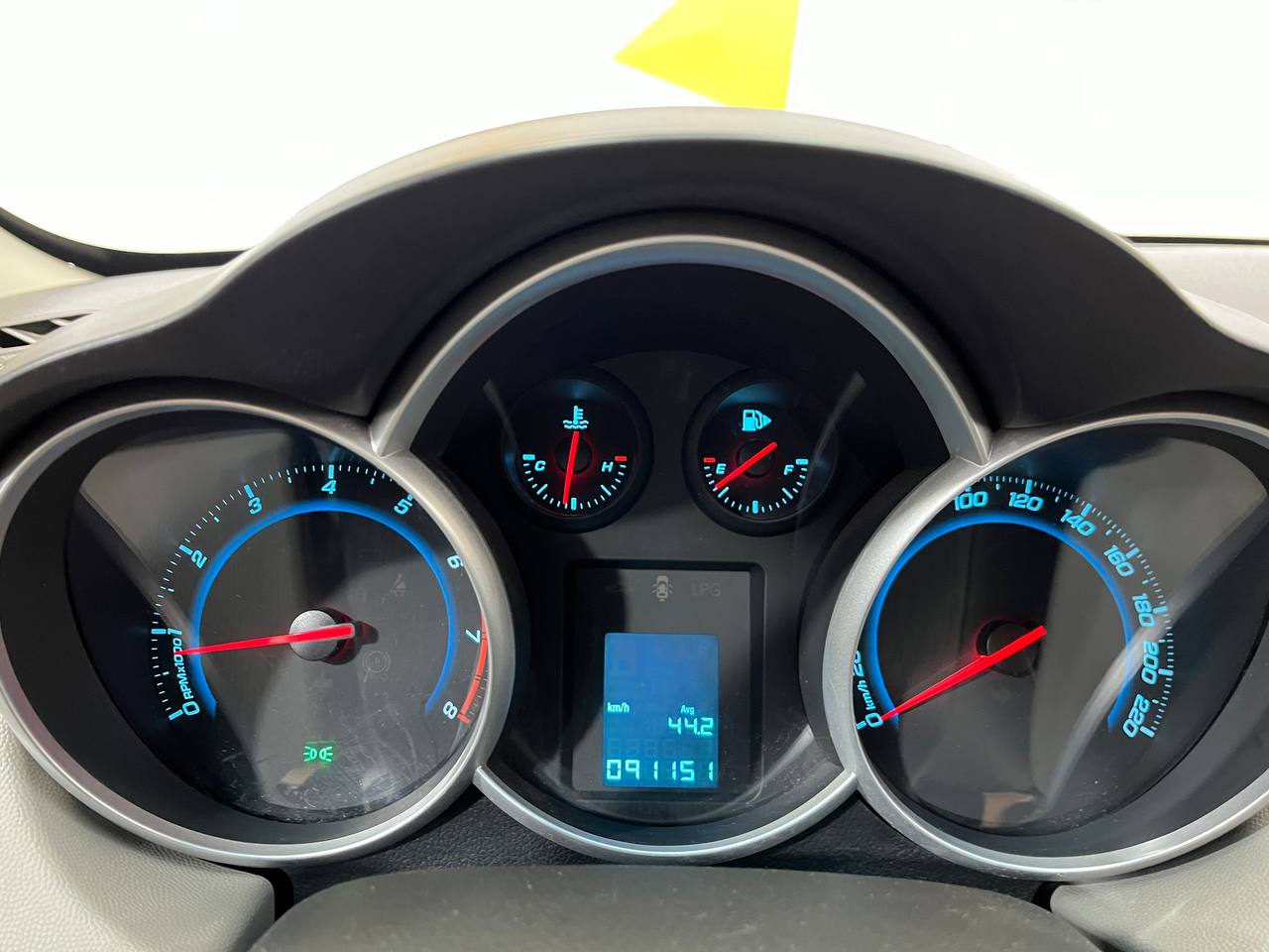 CHEVROLET CRUZE