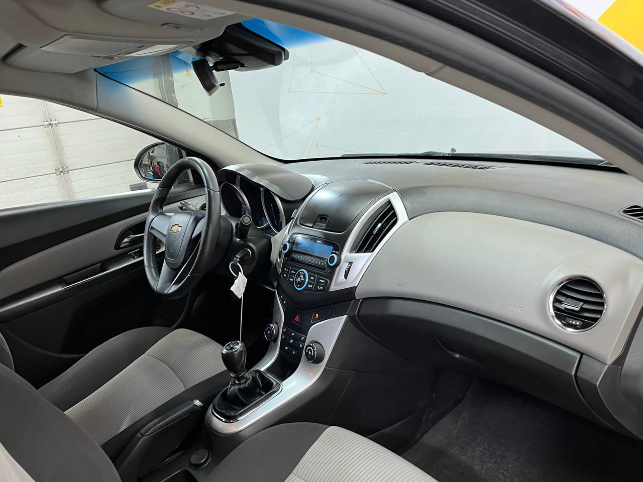 CHEVROLET CRUZE