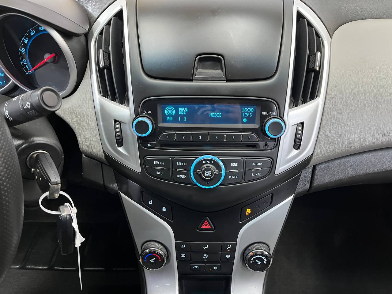 CHEVROLET CRUZE