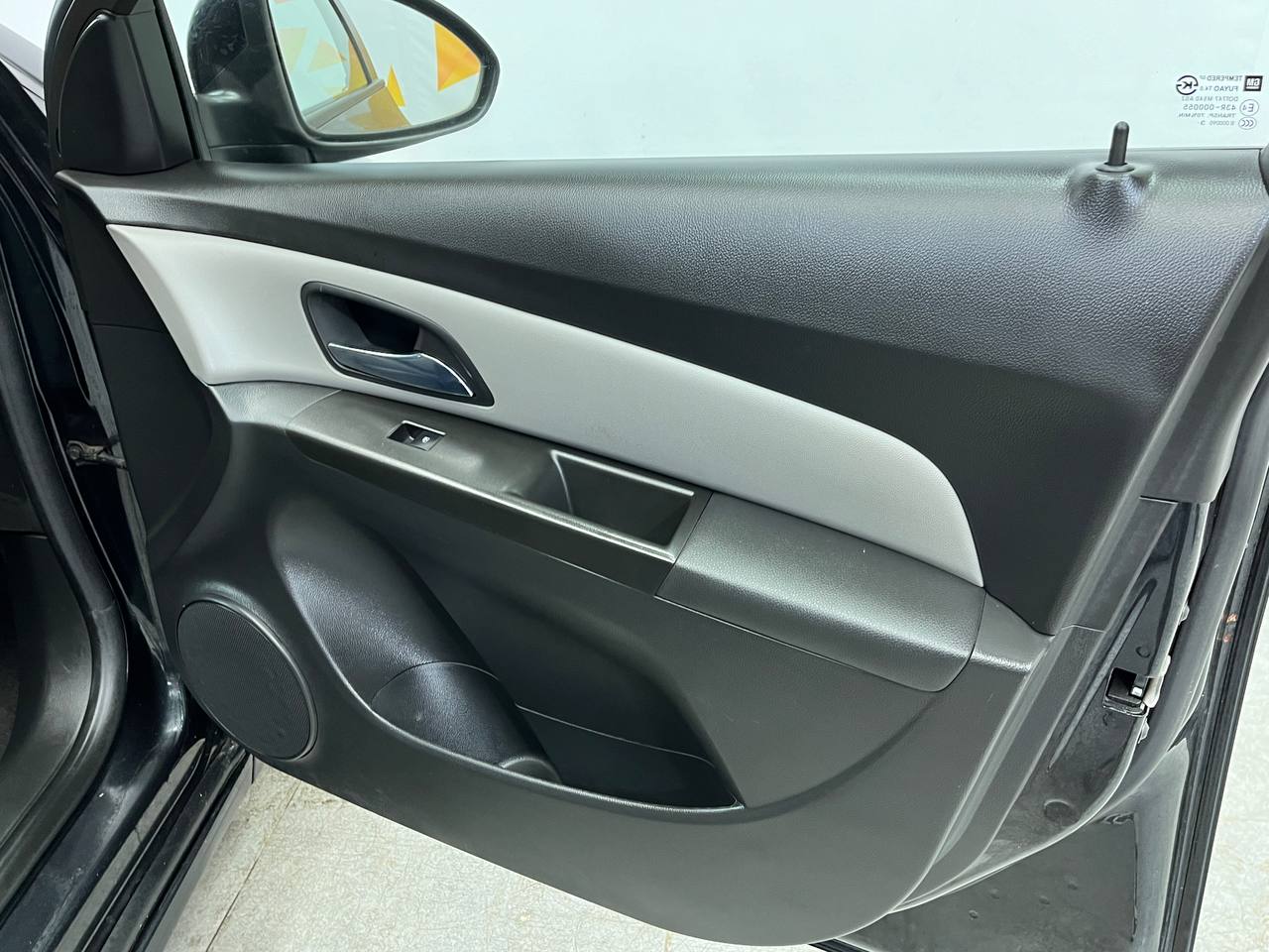 CHEVROLET CRUZE