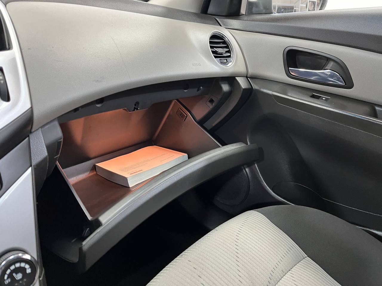 CHEVROLET CRUZE