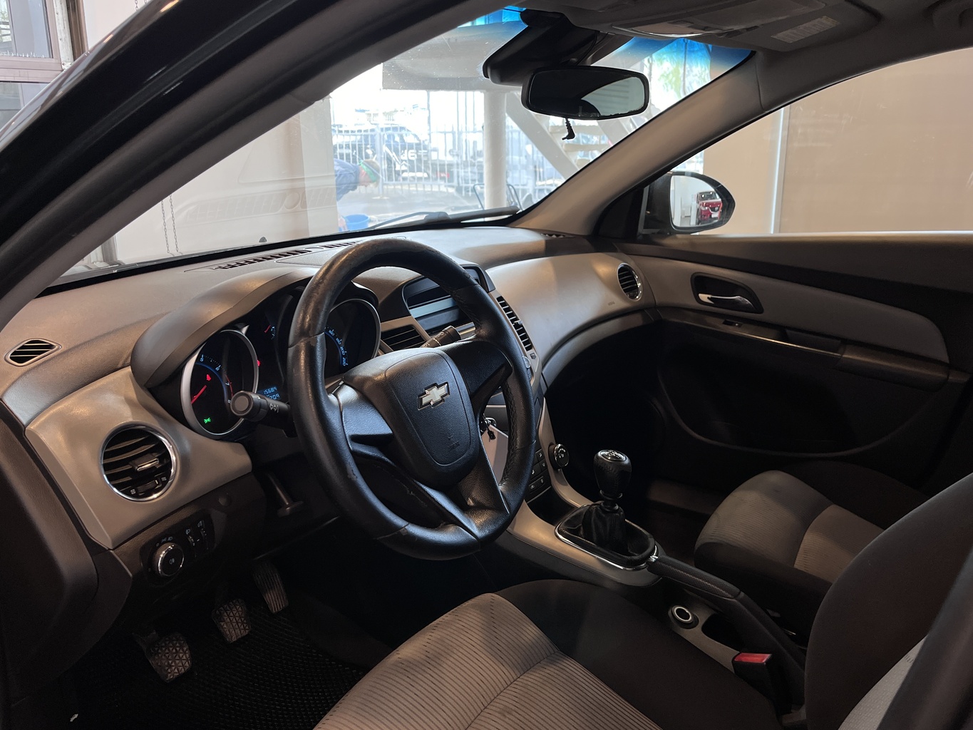 CHEVROLET CRUZE