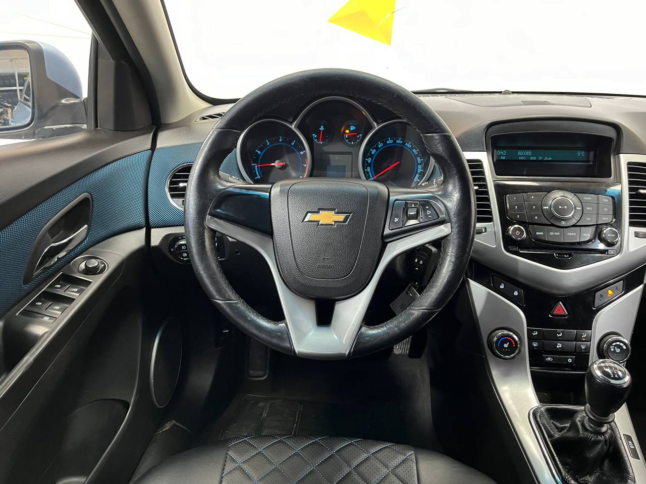 CHEVROLET CRUZE