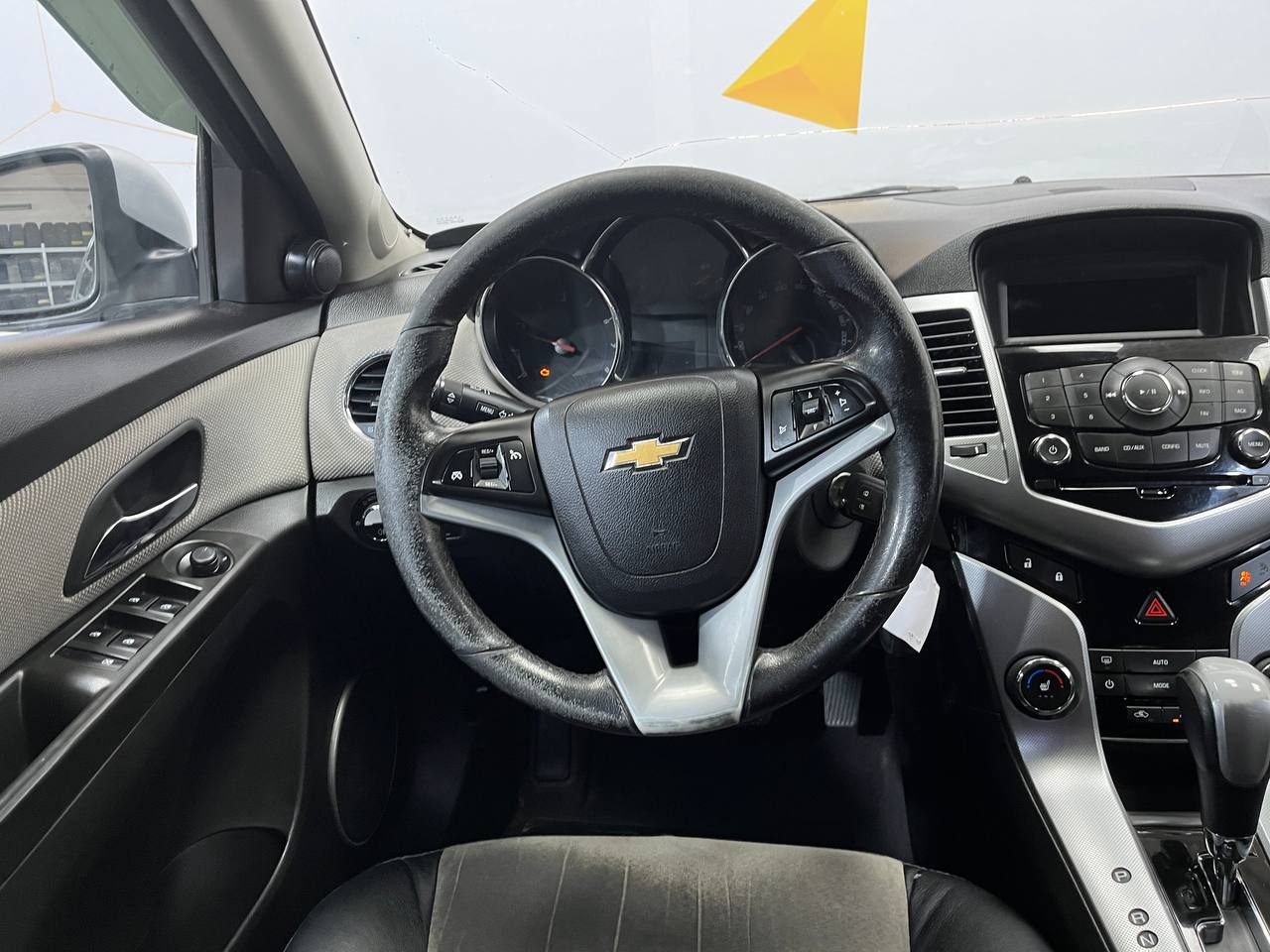 CHEVROLET CRUZE