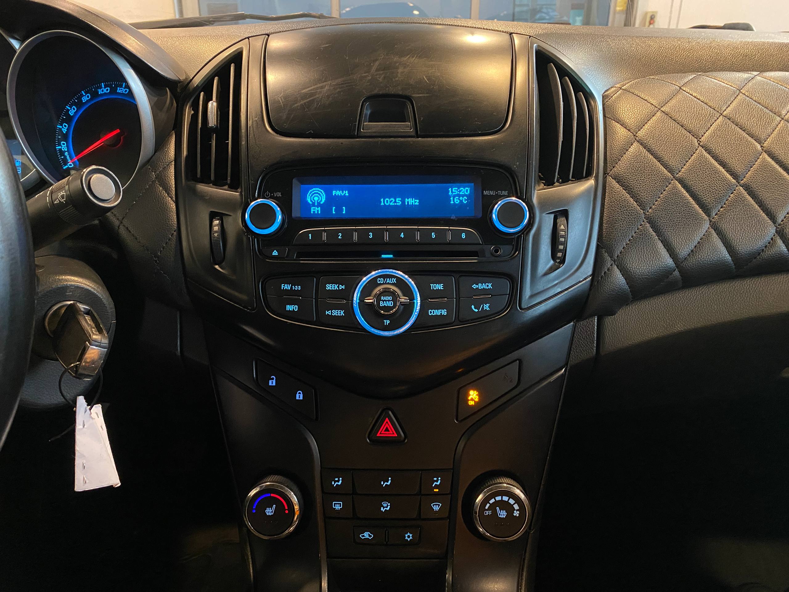 CHEVROLET CRUZE