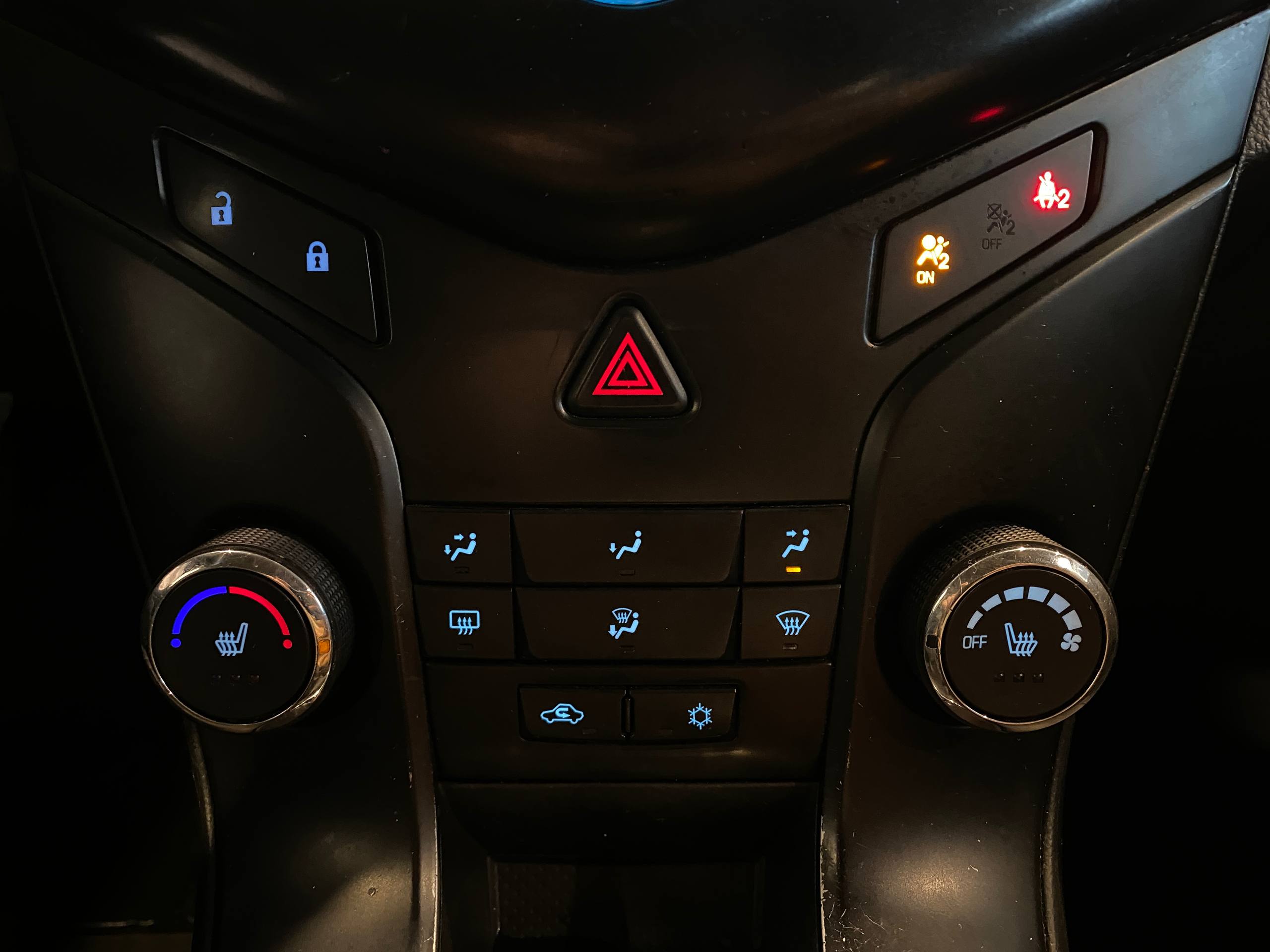 CHEVROLET CRUZE