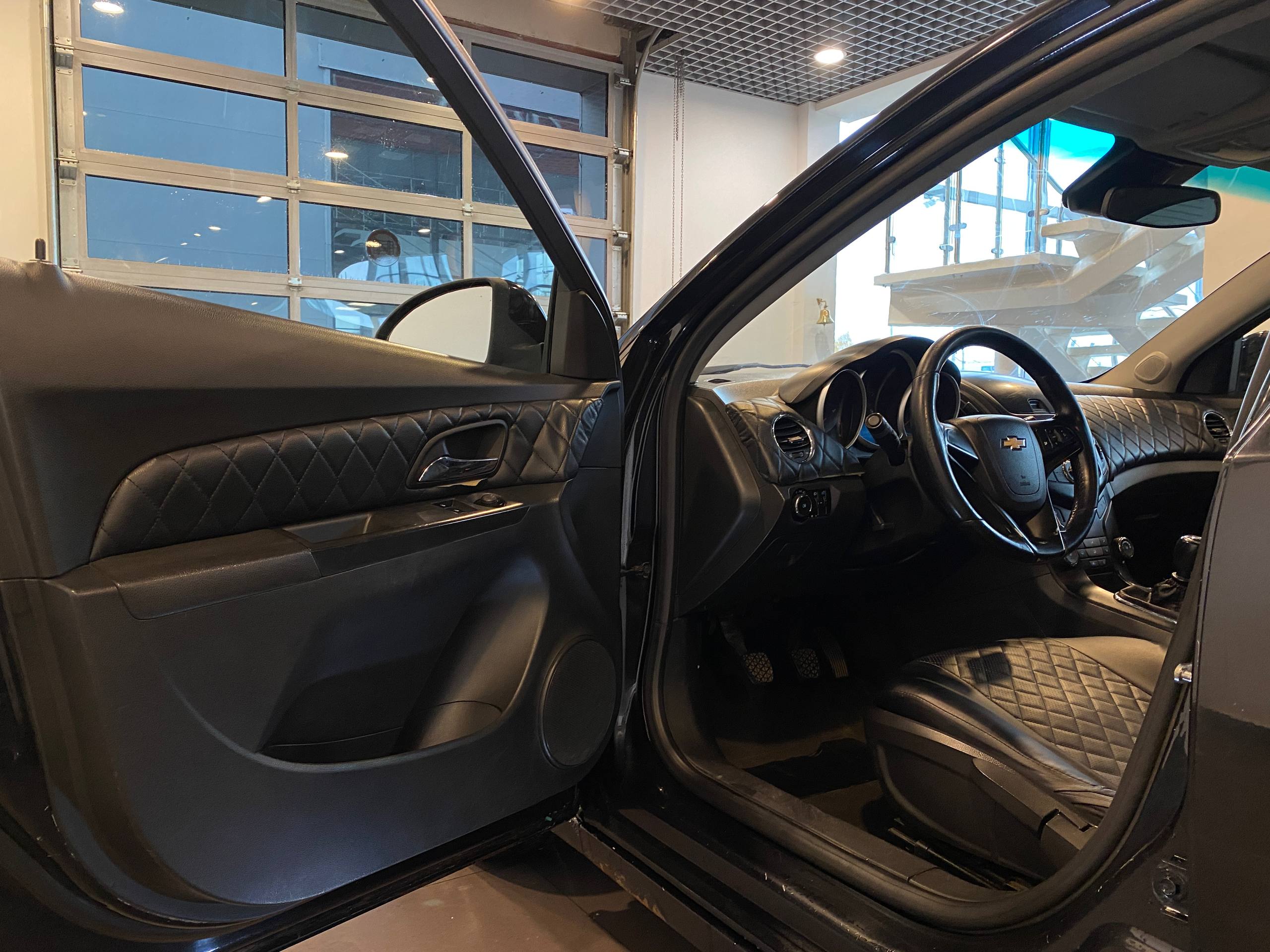 CHEVROLET CRUZE