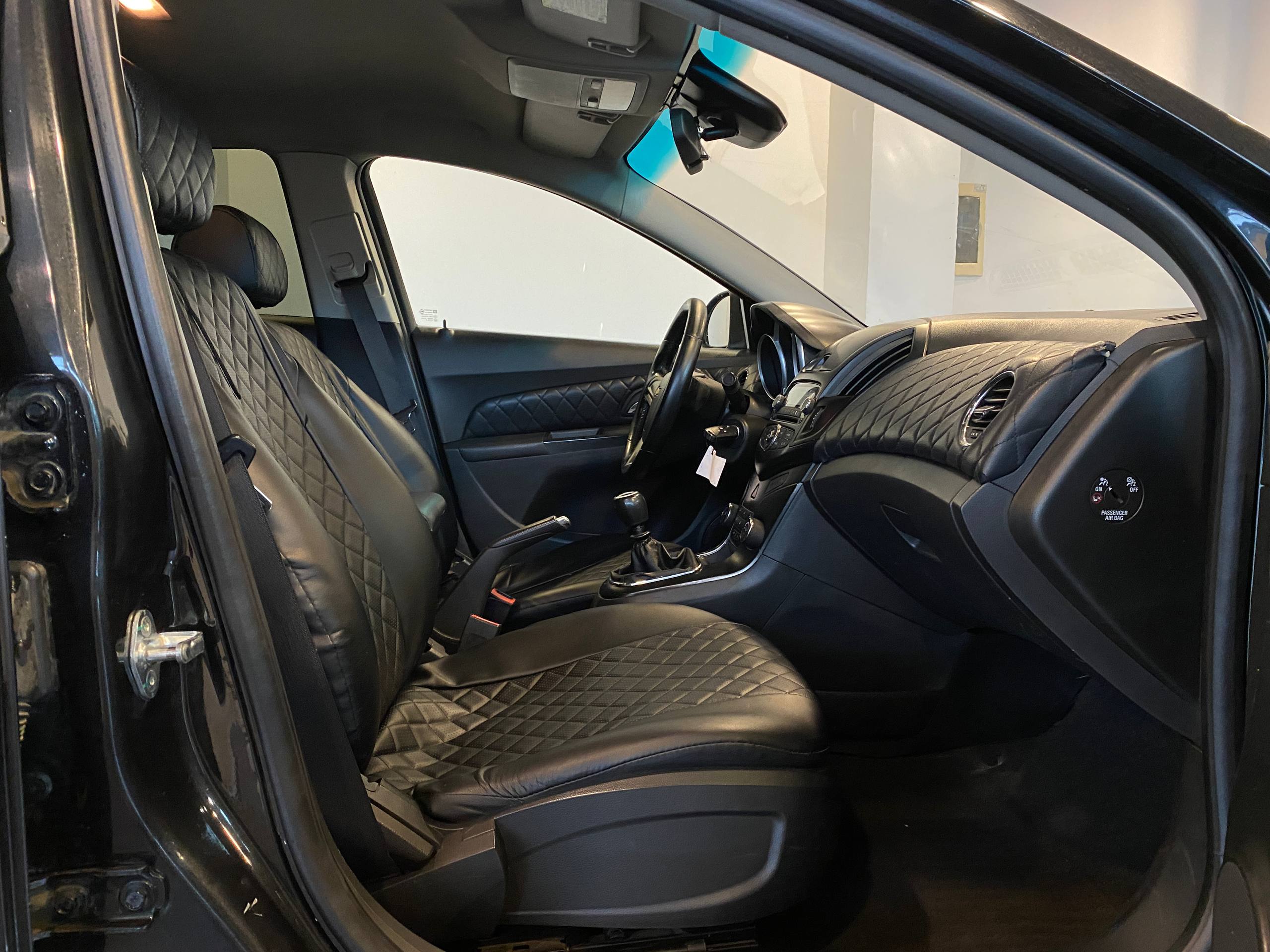 CHEVROLET CRUZE