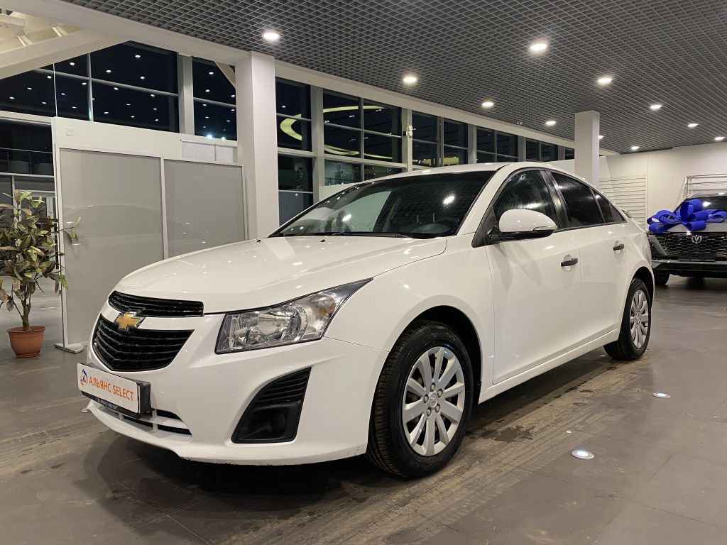 CHEVROLET CRUZE