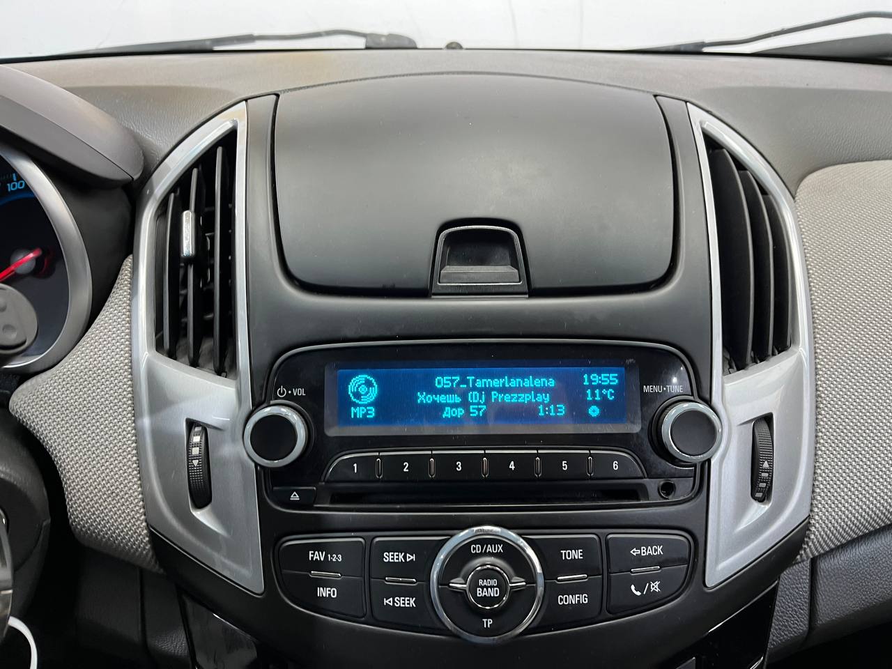 CHEVROLET CRUZE