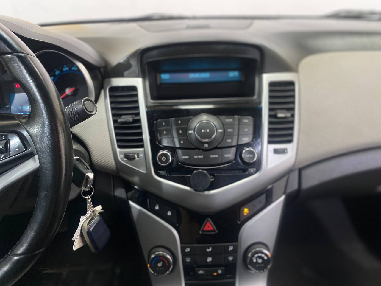 CHEVROLET CRUZE