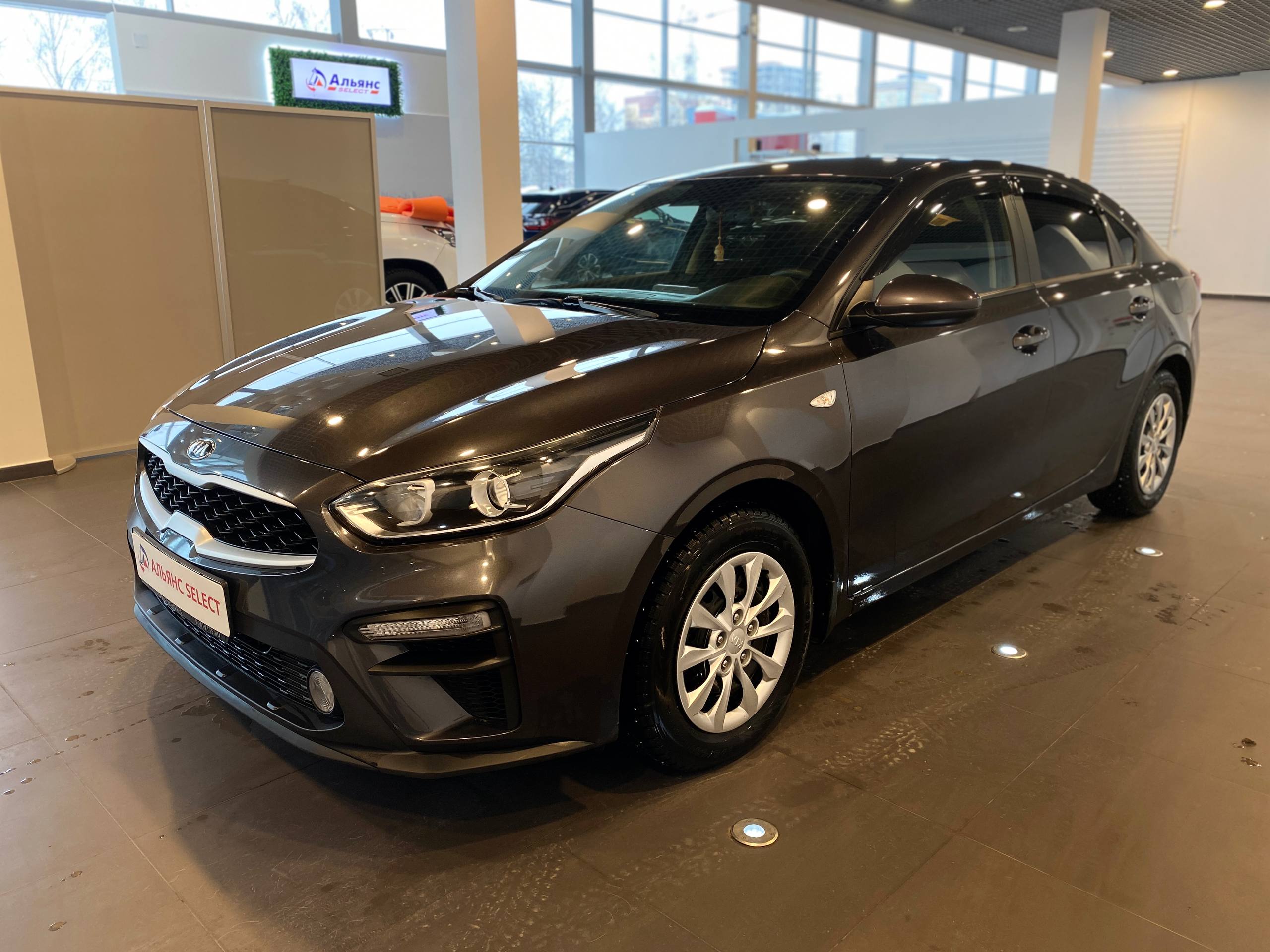 KIA CERATO