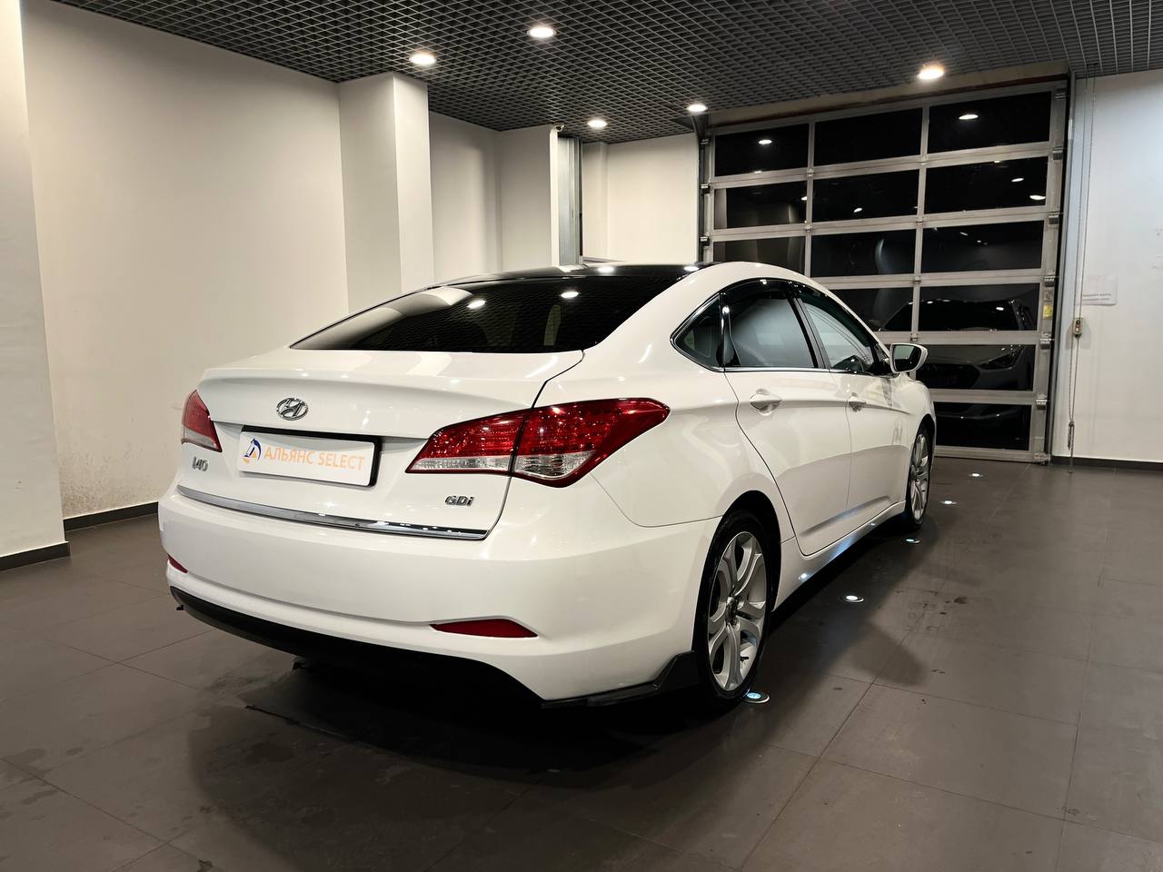 HYUNDAI I40