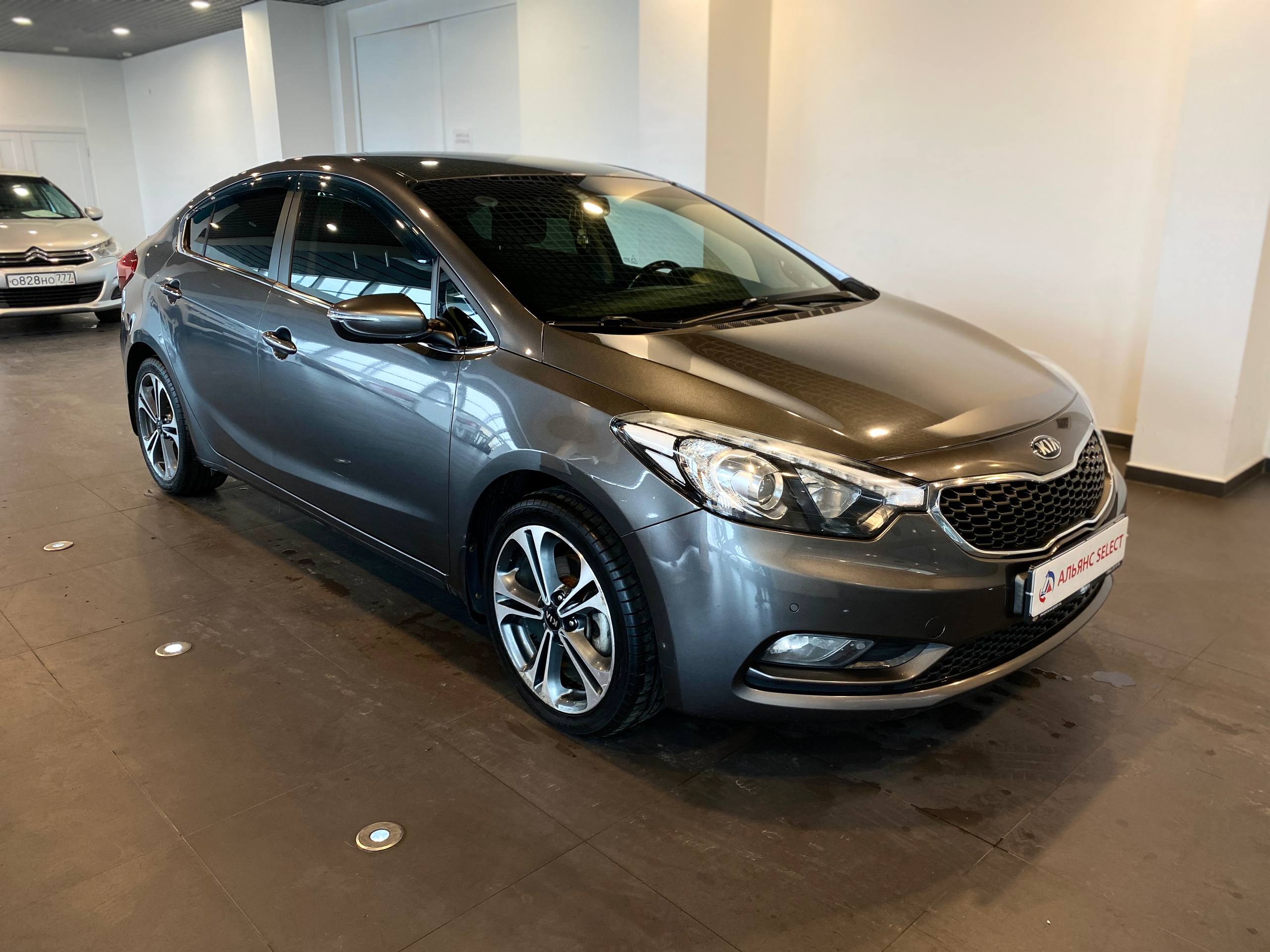 KIA CERATO