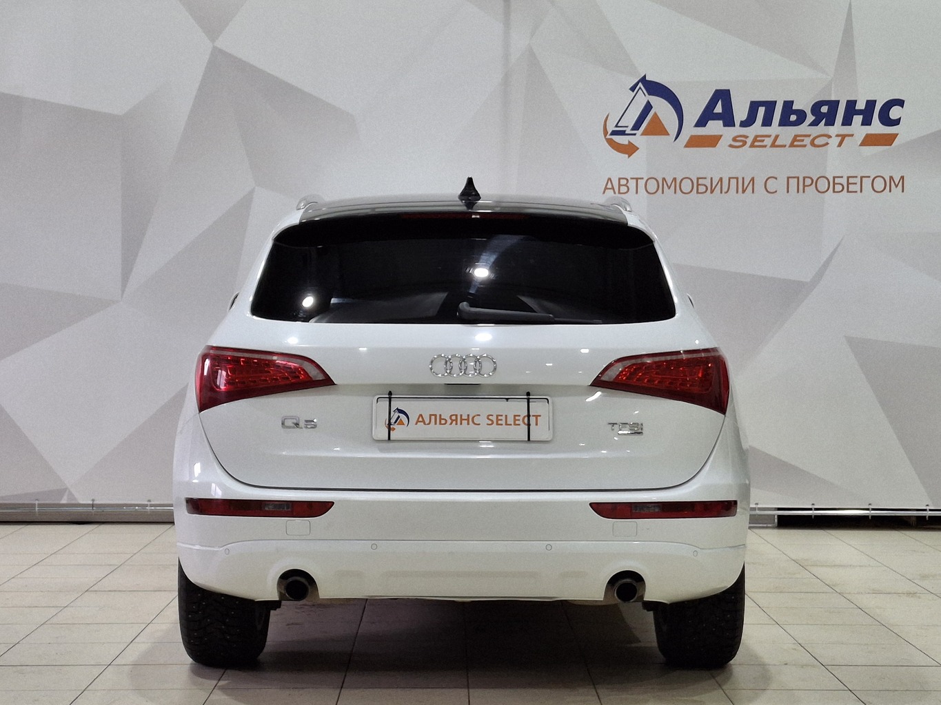 AUDI Q5
