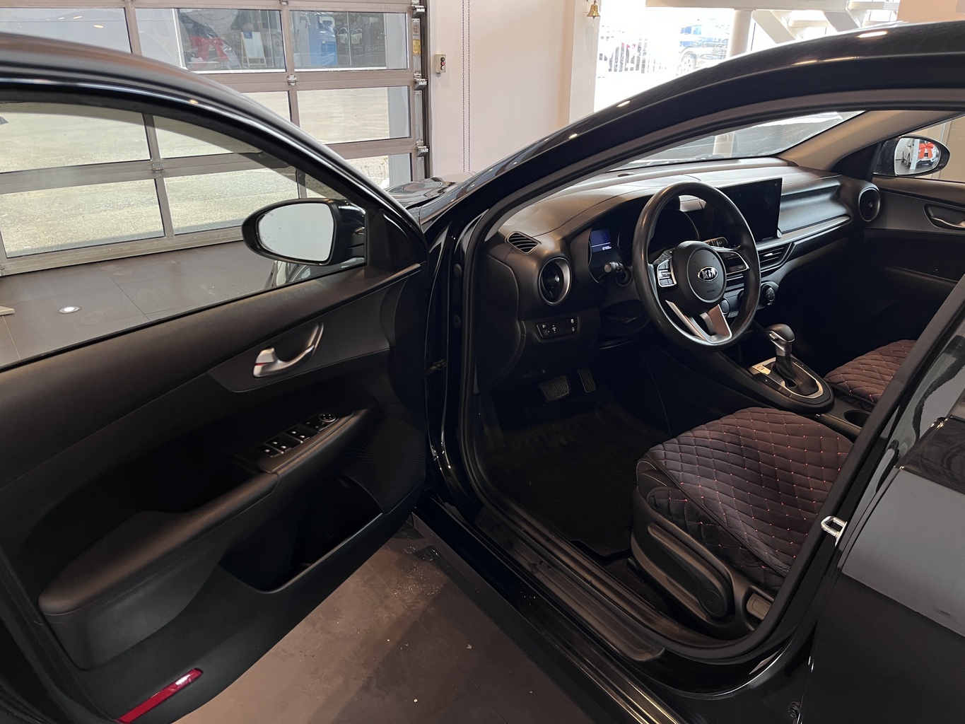 KIA CERATO