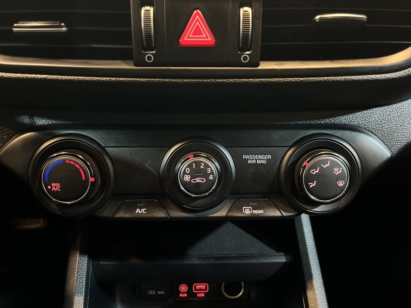 KIA CERATO