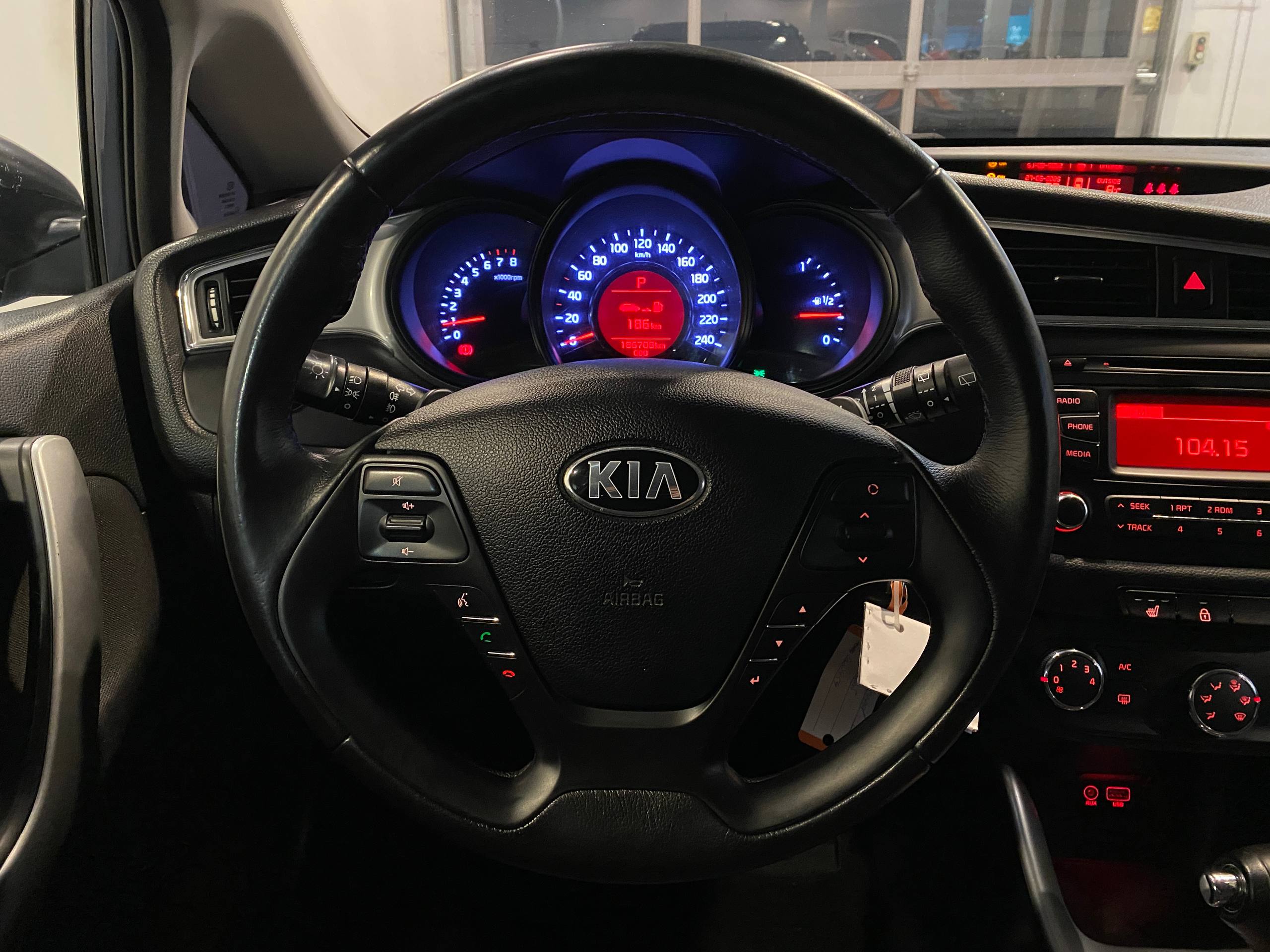KIA CEED