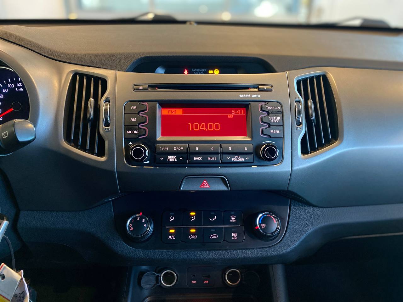 KIA SPORTAGE