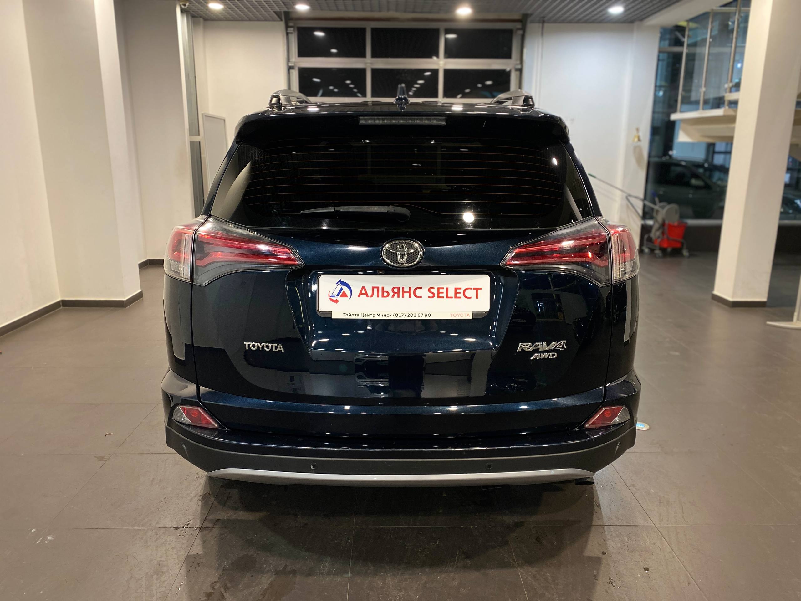 TOYOTA RAV4