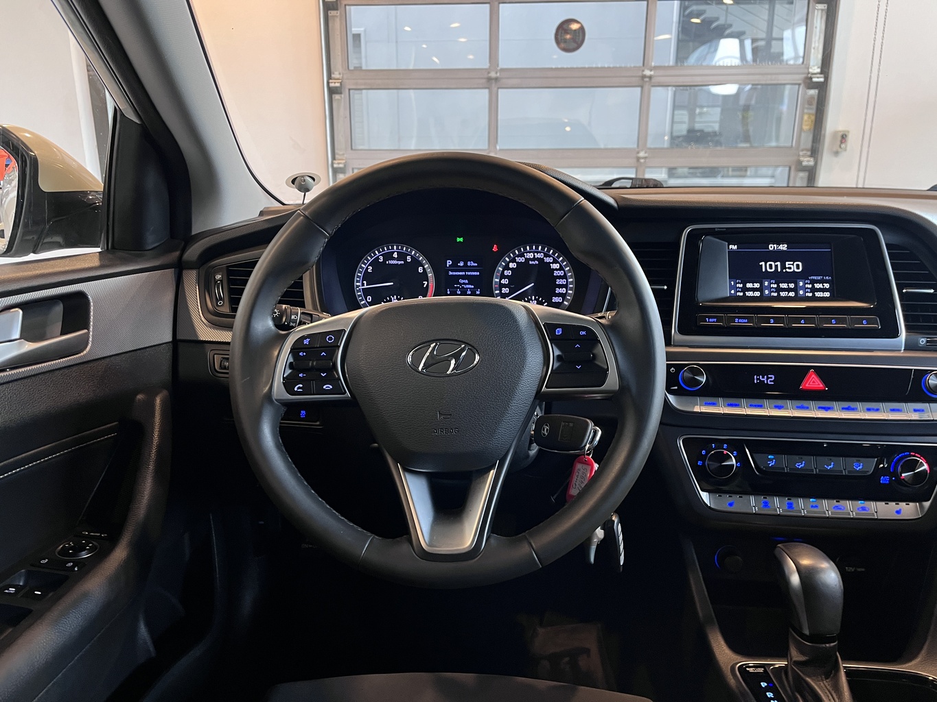 HYUNDAI SONATA