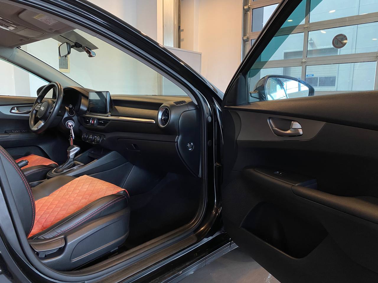 KIA CERATO