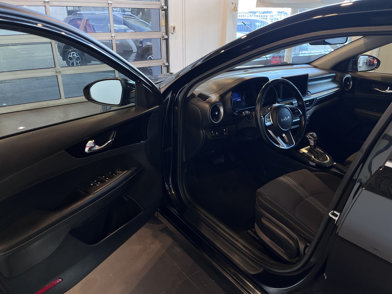 KIA CERATO