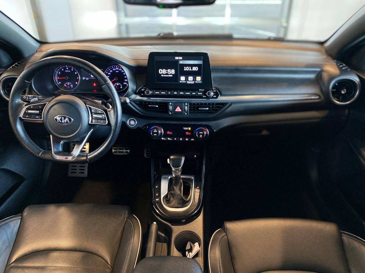 KIA CERATO