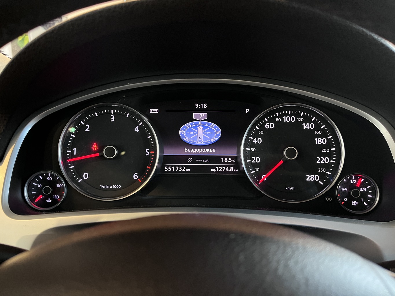 VOLKSWAGEN TOUAREG