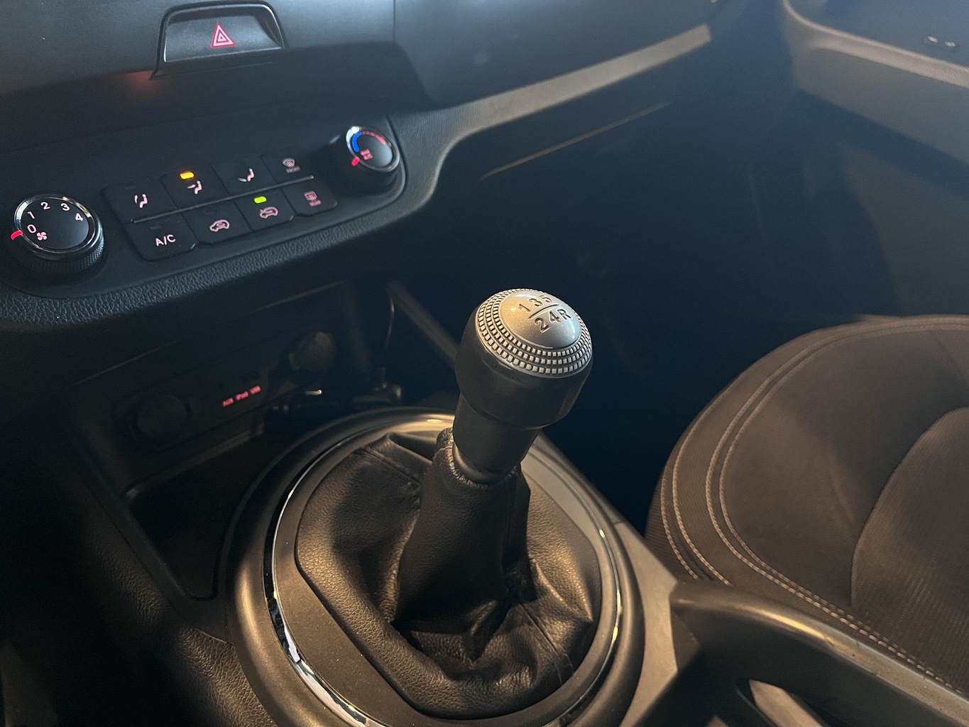 KIA SPORTAGE QL