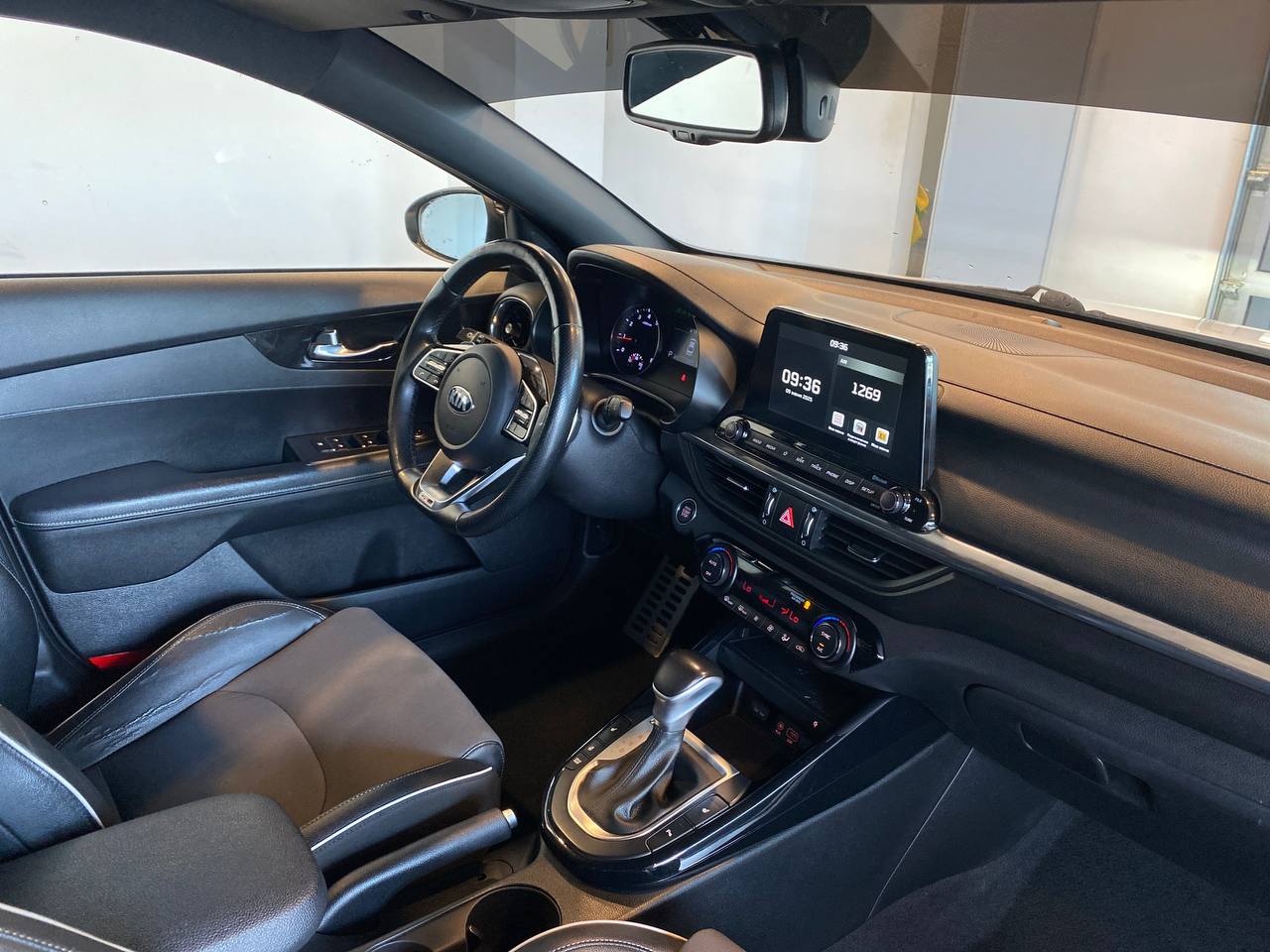 KIA CERATO