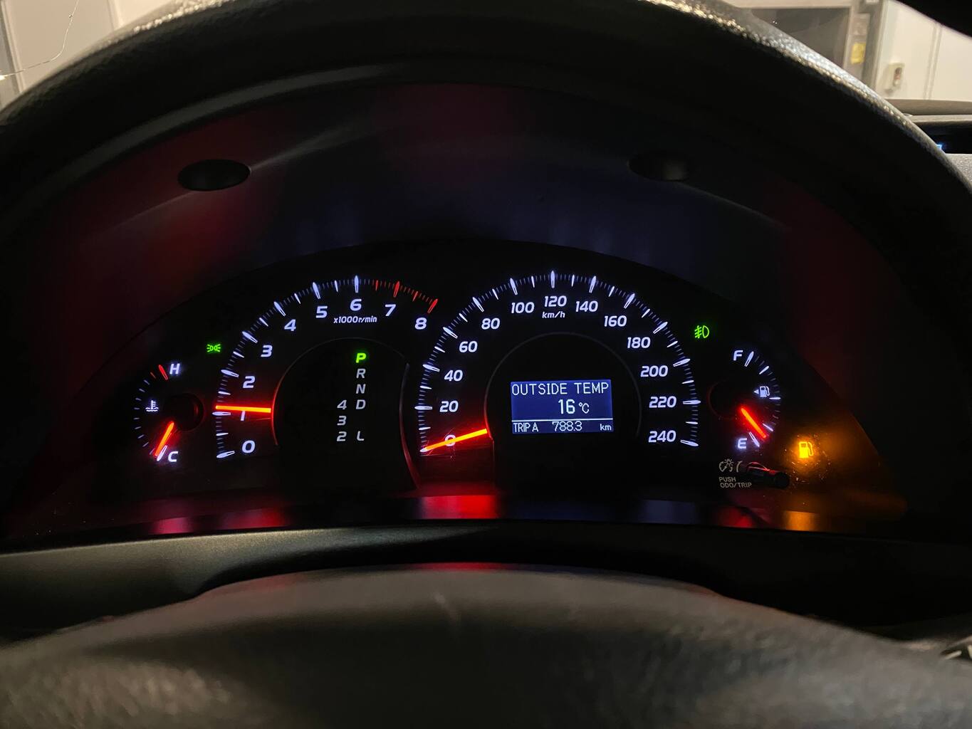 TOYOTA CAMRY