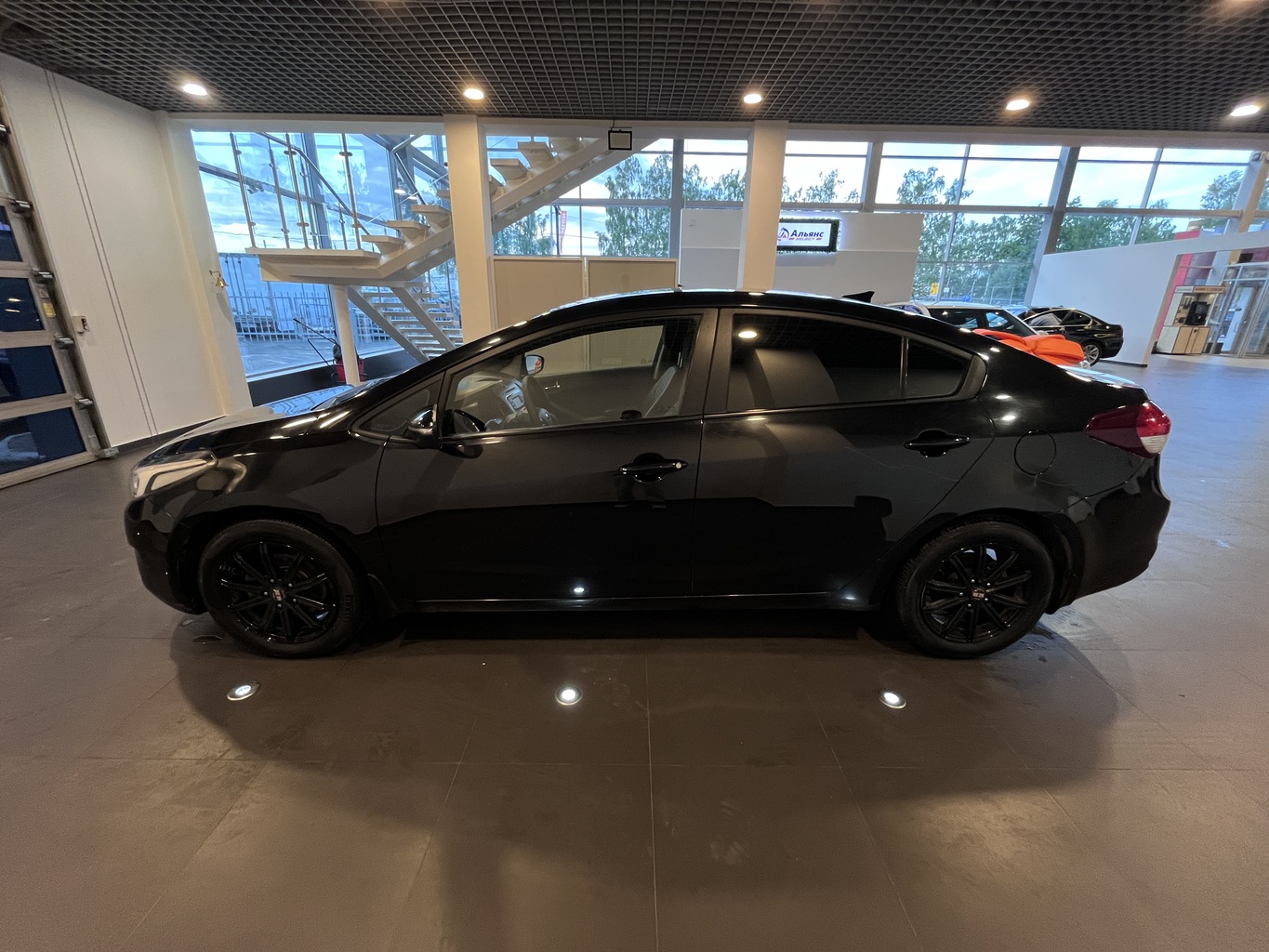KIA CERATO