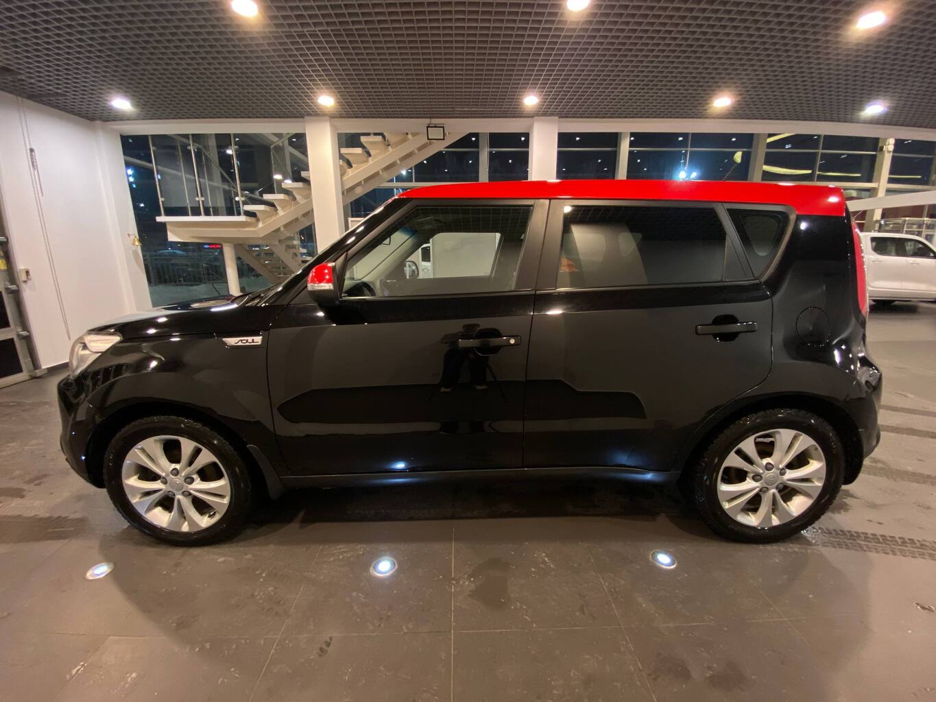 KIA SOUL