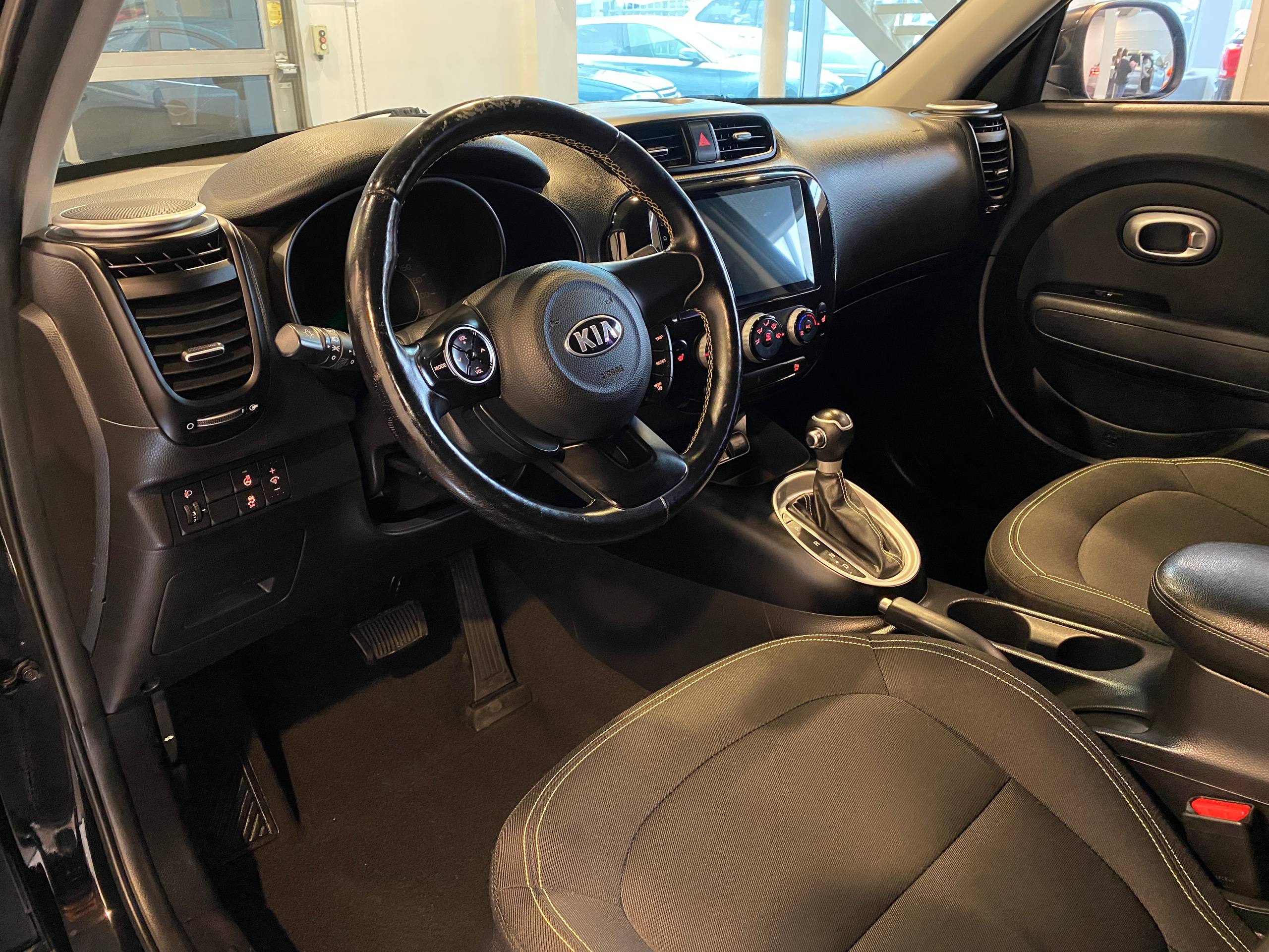 KIA SOUL