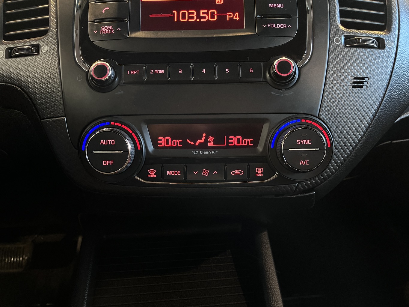 KIA CERATO
