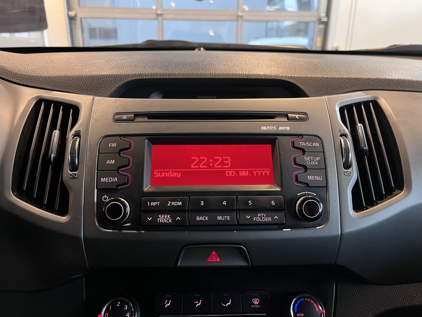 KIA SPORTAGE