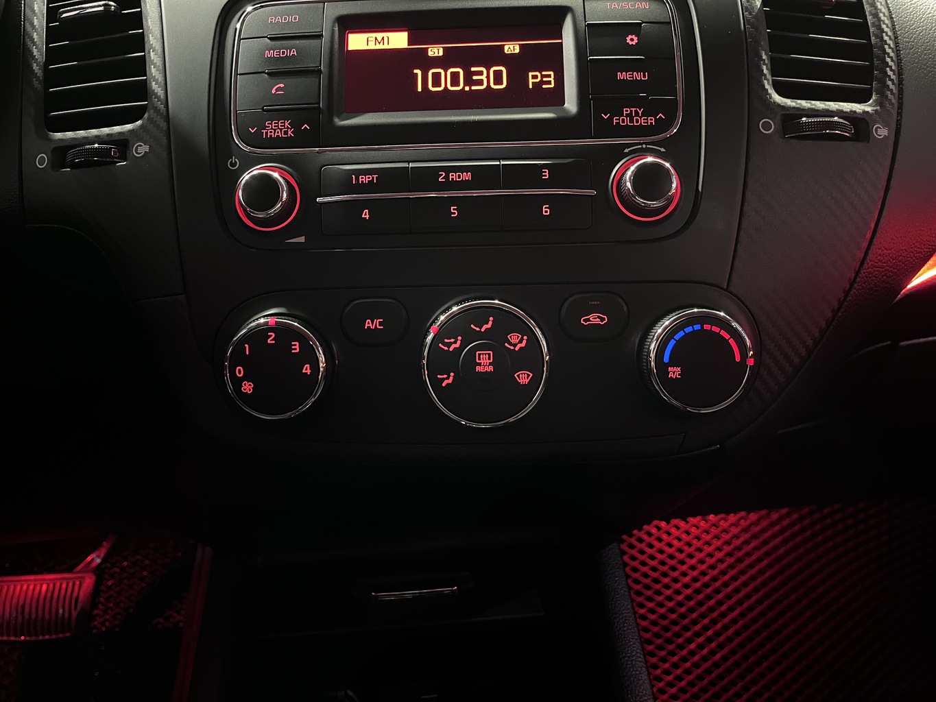 KIA CERATO