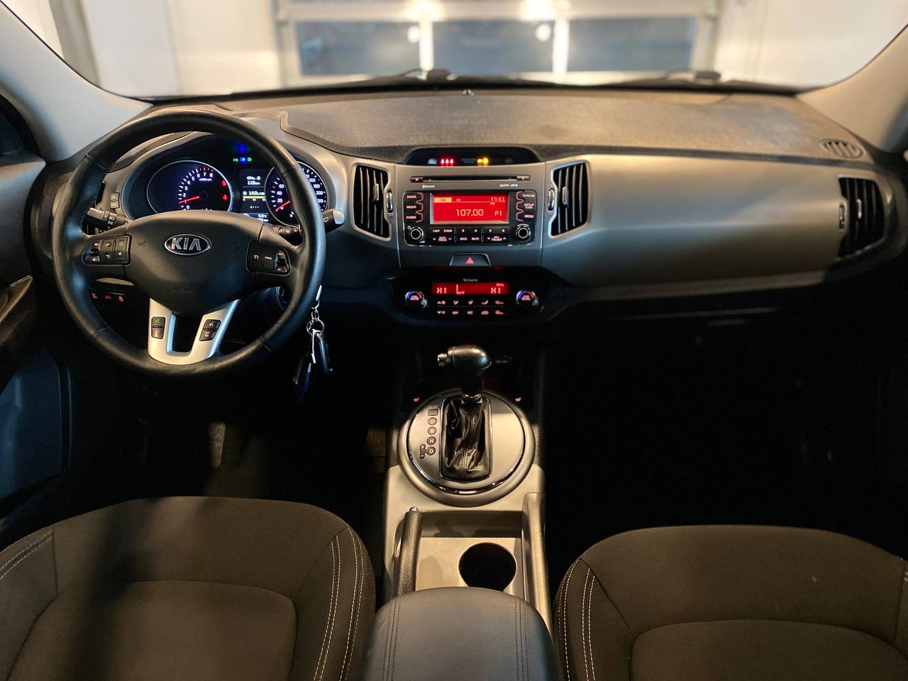 KIA SPORTAGE